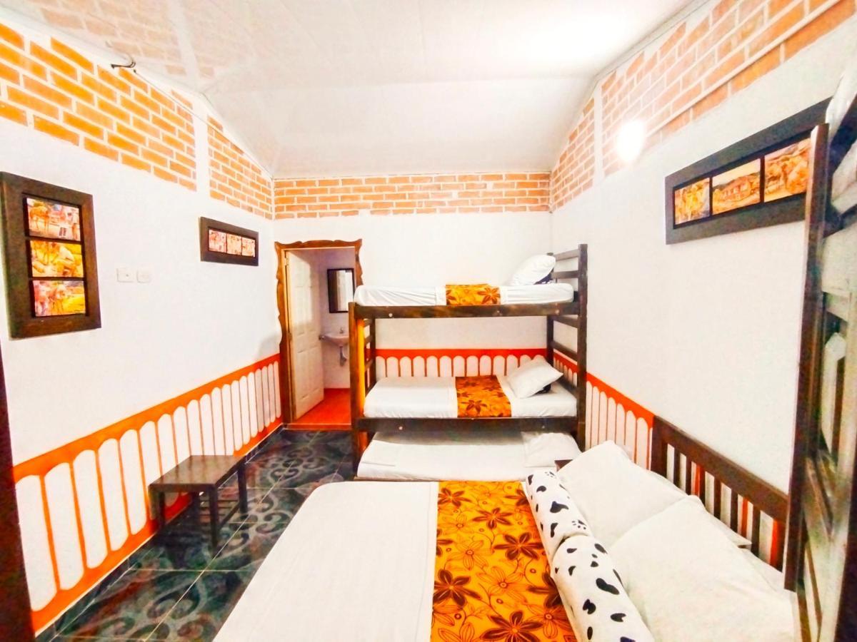 Hotel Casa Turistica Art-Velez Salento Extérieur photo