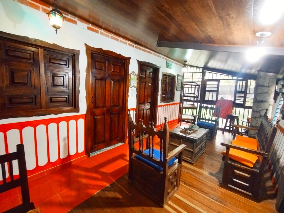 Hotel Casa Turistica Art-Velez Salento Extérieur photo