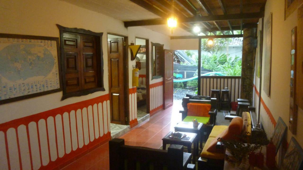 Hotel Casa Turistica Art-Velez Salento Extérieur photo