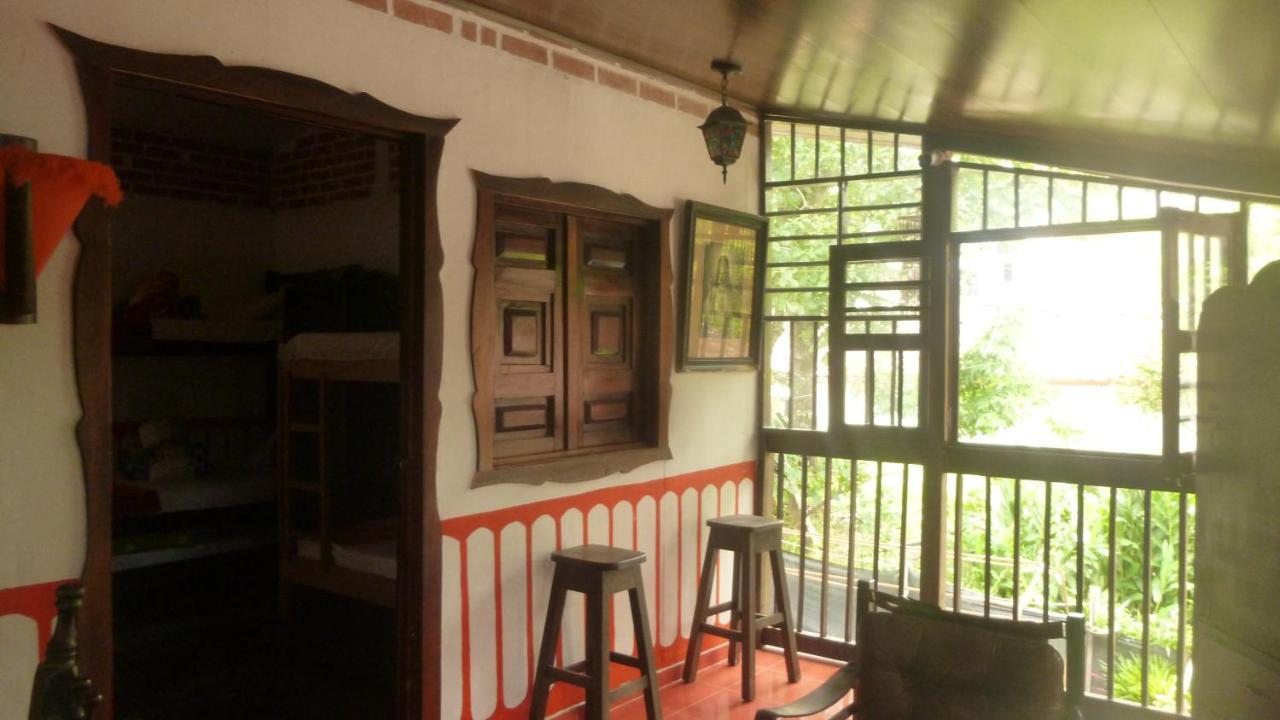 Hotel Casa Turistica Art-Velez Salento Extérieur photo