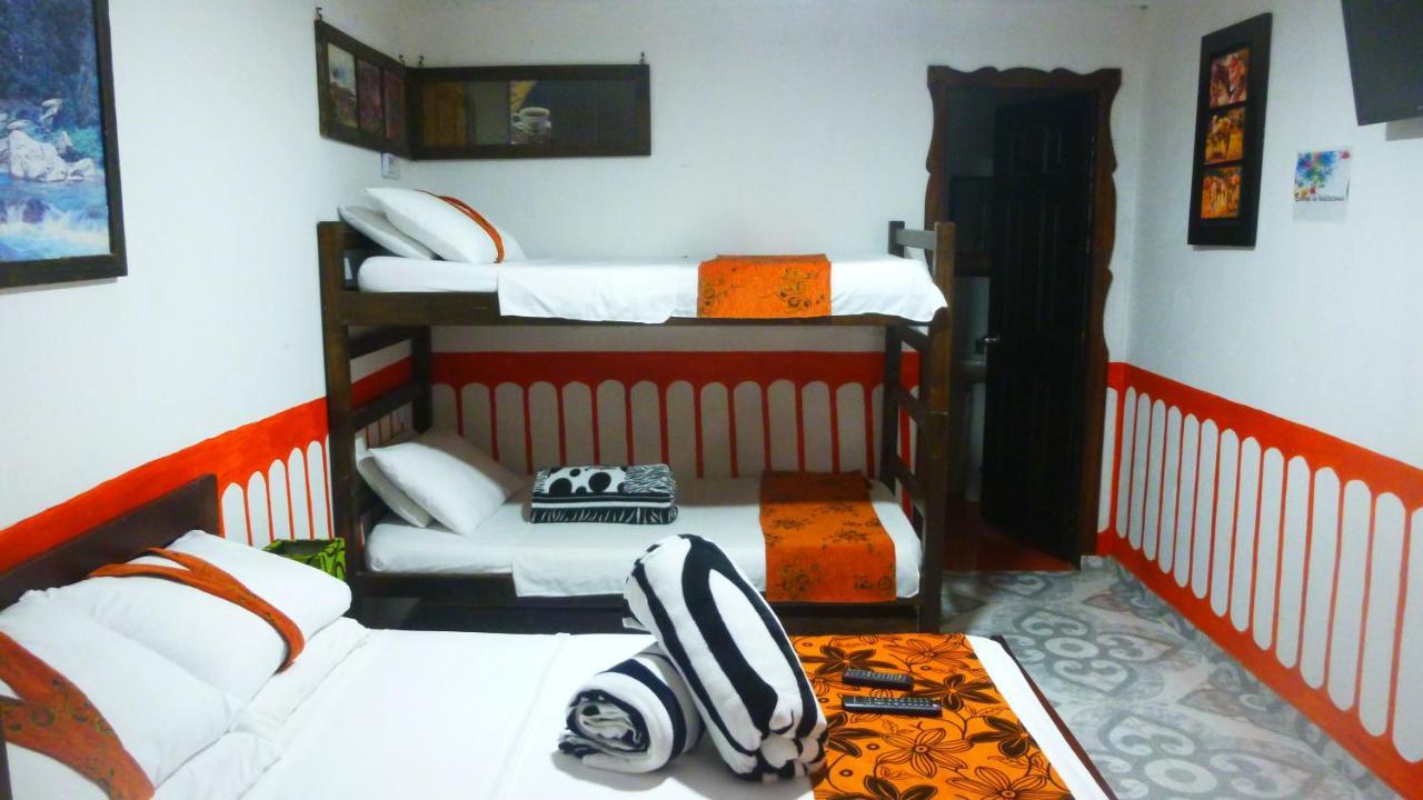 Hotel Casa Turistica Art-Velez Salento Extérieur photo